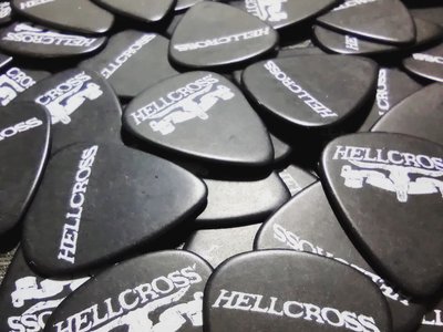 HELLCROSS photo