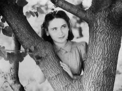 Esther Pearl -- Esther's Promise