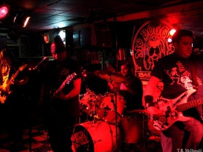 Empty Arms LIVE April 2007 Lto R: Mr White, Evil D, Nuclear Rod, Mr Fike