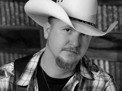 Trey Schneider photo