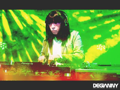 DEGIANNY. CRAZY_GIVE ME A KISS (Original Mix_Rework 2023)