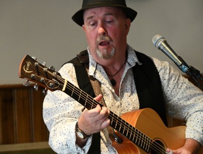 Peter Burns photo