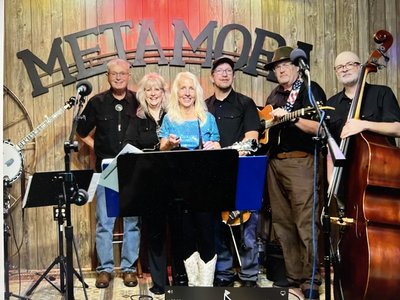 Metamora Opry Barn