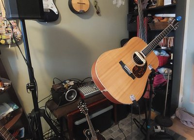 Time to get loopy crazy in the woodshed and wrote some new stuff