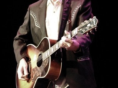 Eric Brace at the Ryman Auditorium, opening for Don Williams