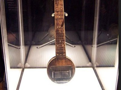 First Electric Guitar,   The Frying Pan.....museum example