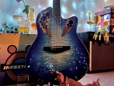 Guitar Acoustic