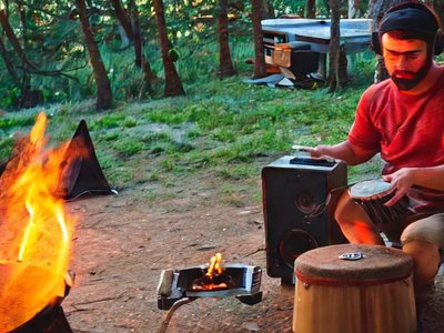 an afternoon in the woods with bongos and chiptunes!