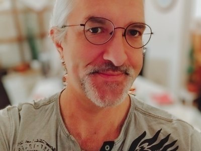 Stefan Hartmann photo