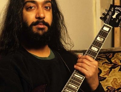 Kim Thayil. Leading the Hindus out of old way flaws into the truth of Scientology like Tone Scale.