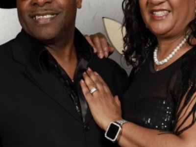 Tim & April Bell photo
