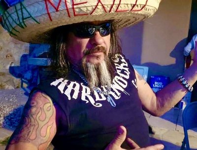 Feliz Cinco de Mayo! Cheers Razor Nation!!