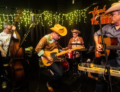 Brandon Wayne and His Lonesome Drifters at Hank Dietle's Tavern.