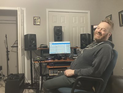 2022 Ron at Home Studio 