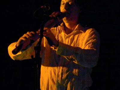 Dom Flute live