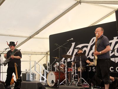 Velvet Razor at Guilfest 2024