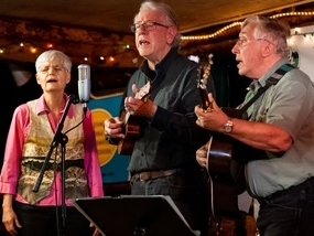 Neal with Trifolkal at Third Street Coffeehouse (Roanoke, VA)