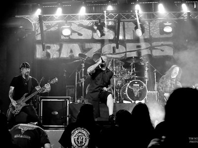 TIME TO RETURN TO THE STAGE.