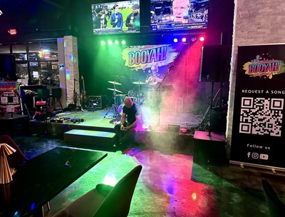 Different lights and Stage settings for Various Sized Stages 