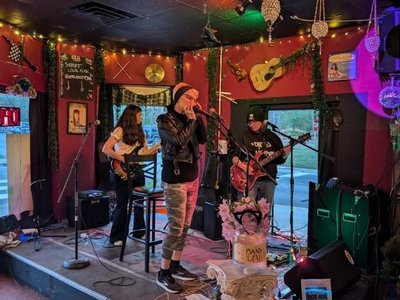 Nash Street Tavern