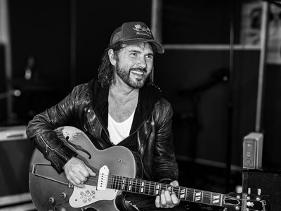 Brian Houston photo