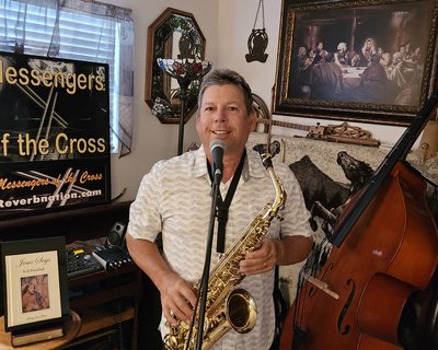 Wayne with alto saxophone 2025