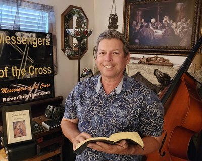 Pastor Wayne