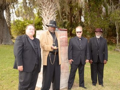 Smokehouse,2015, Eldora, Fl. l to r:Kenny Sly, Anthony "Packrat" Thompson, Robt, Aaron "Pop" Watson