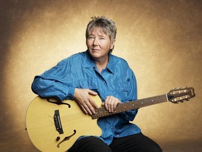 Laurie Dameron