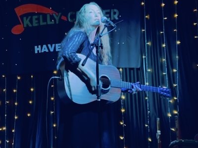 Rebecca Lang photo