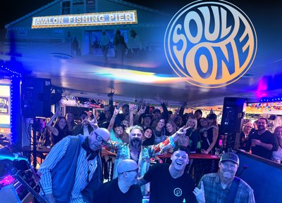 Super fun show at Avalon Pier !!!!!