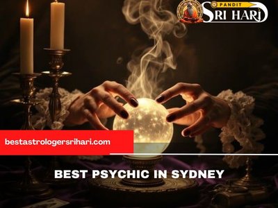 Astrologer Sri Hari photo