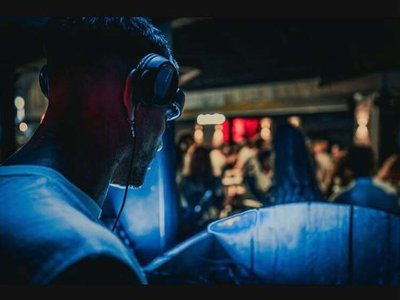 A̷L̷E̷X̷ D̷U̷F̷F̷ photo