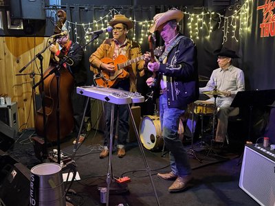 Brandon Wayne & His Lonesome Drifters at Hank Dietle's Tavern in Rockville, MD on 12/27/25