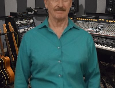Doug Recording Studio