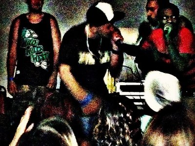 OneSixTwo performing at the Mac Dre Tribute concert!~