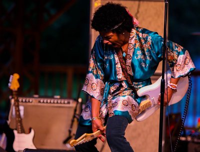 Kiss The Sky: RE-Experience Jimi Hendrix photo
