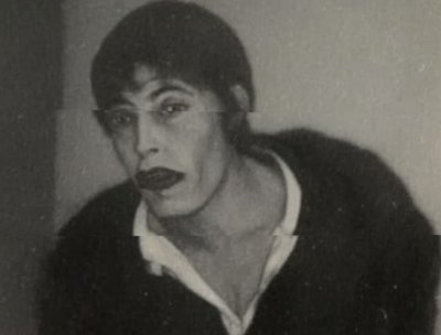 Ayezsaq Juanskin El Mami-Tres photo