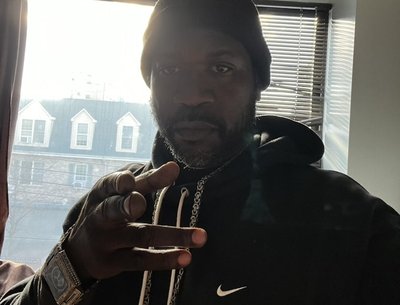 Cellphone Studio ProJohnny Zillion â€” Brooklyn's own. Hip-hop artist, mobile music producer, and fo