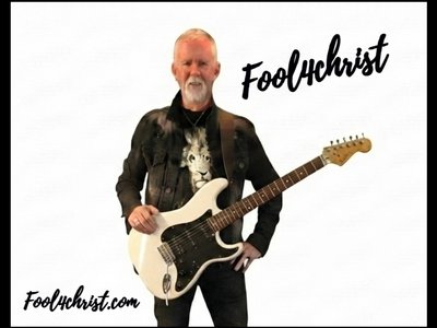 FOOL4CHRISTWHTGT4