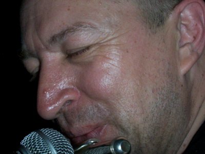 Flute Close