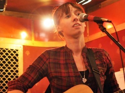 Abbie Barrett (& The Last Date) photo