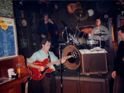 With Glenn Moomau (voc/harp), Jeff Sarli (bass) & Clark Matthews (drums) @ Bertha's in Baltimore, MD