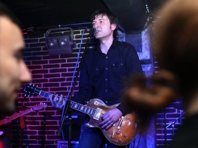 BLACK OLIVES photo