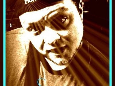 Travis McCoy photo