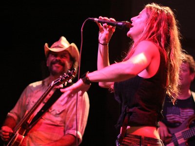 Shari & Andy Aledort w/Dickey Betts