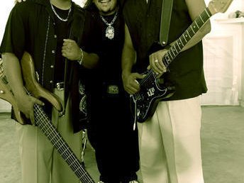 Los Lonely Boys photo
