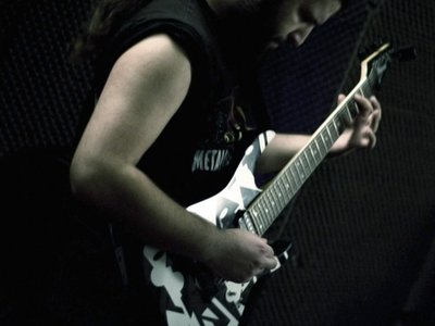 orestis, guitars, shot by sofia kazazi