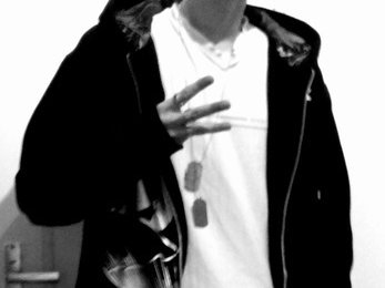 yeaa thats me :)