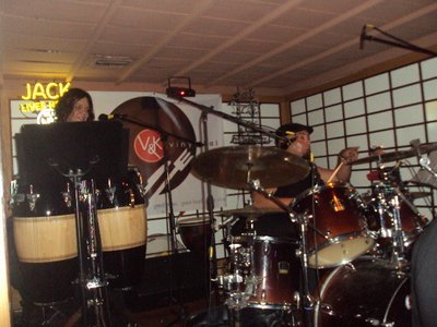"SIX SON" at Vinyl&Kai